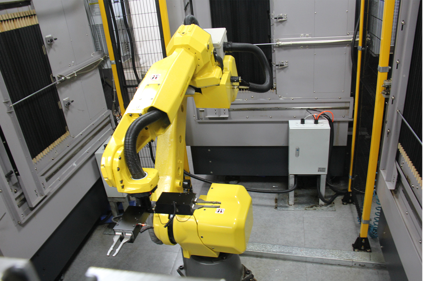 CNC Machining Center